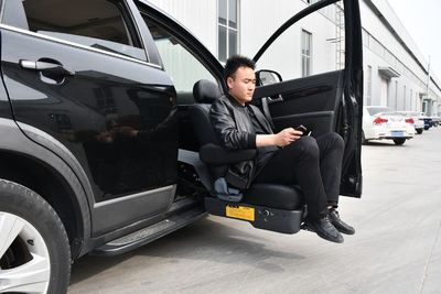 明澳福祉车/福祉座椅/自动升降旋转座椅/福祉座椅改装